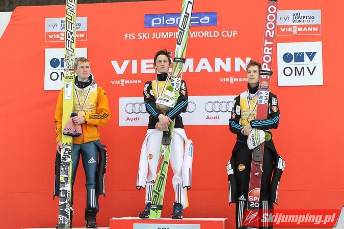 147 Podium Pucharu wiata w Lotach
